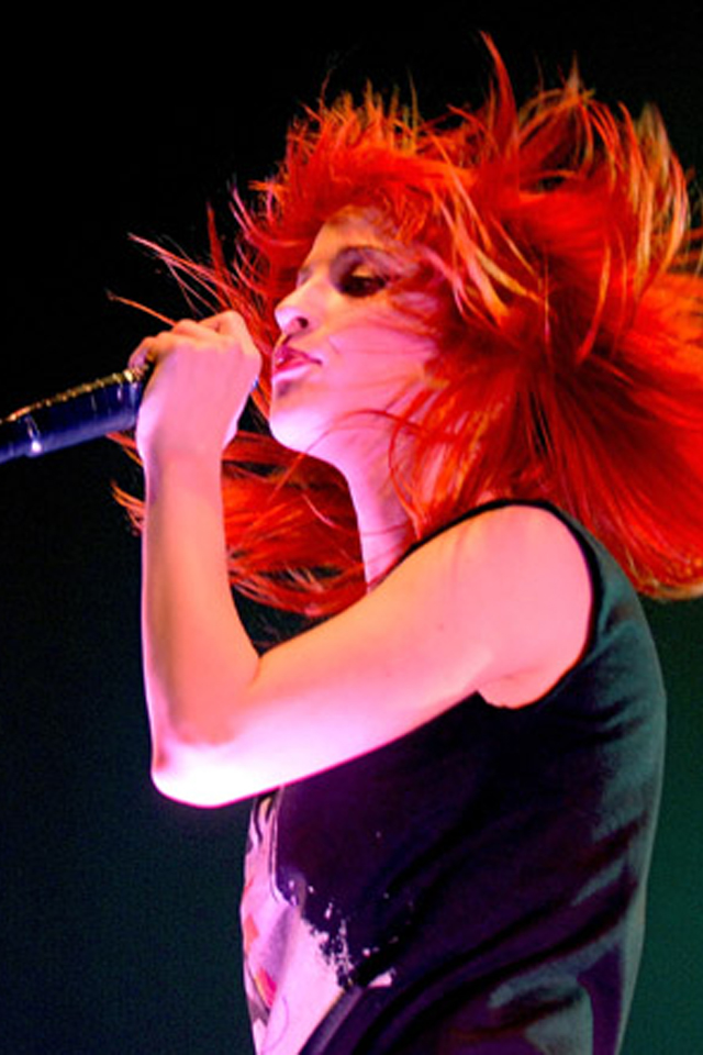 hayley_williams_paramore.jpg