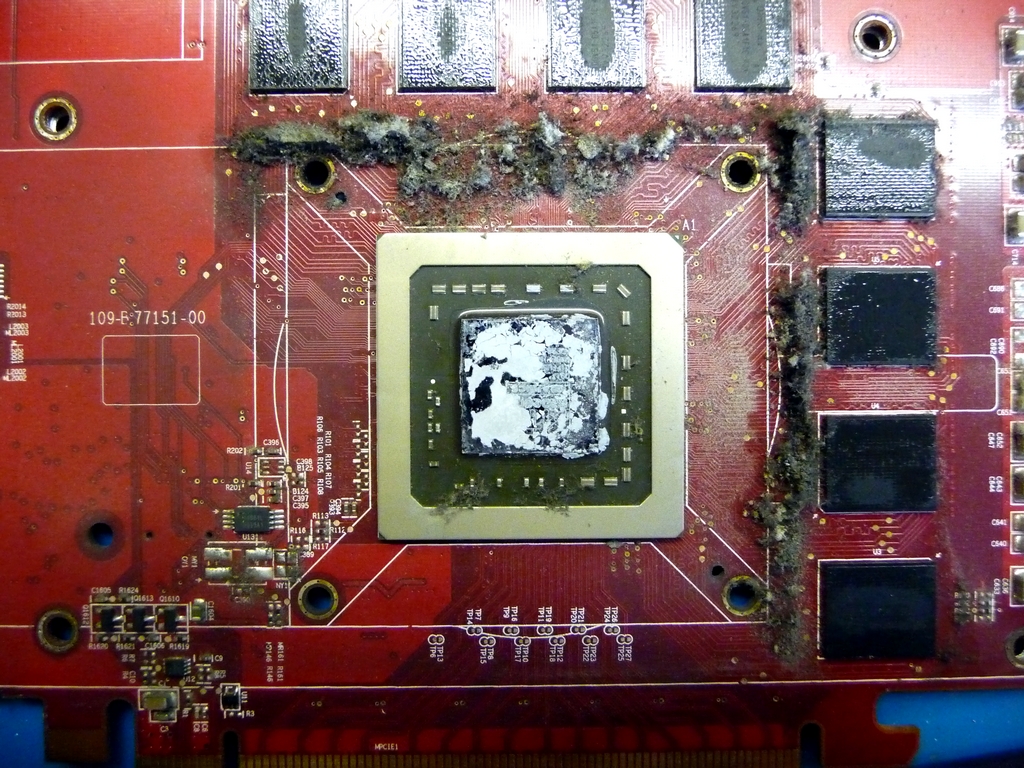 HD4870-03.jpg