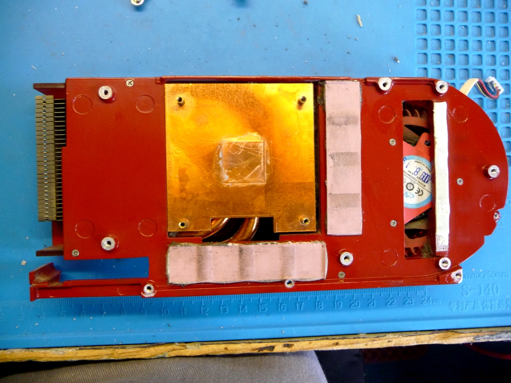 HD4870-05.jpg