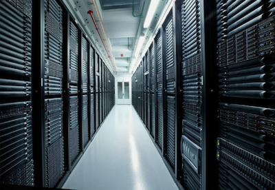 hp-servers-in-apple-data-center.jpg