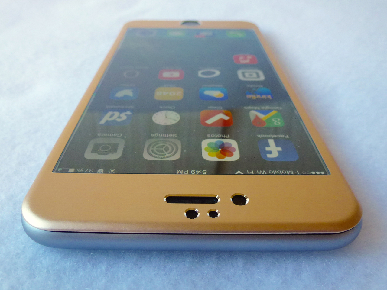 iLoome ScreenMate Max for iPhone 6 Plus- Top View.jpg