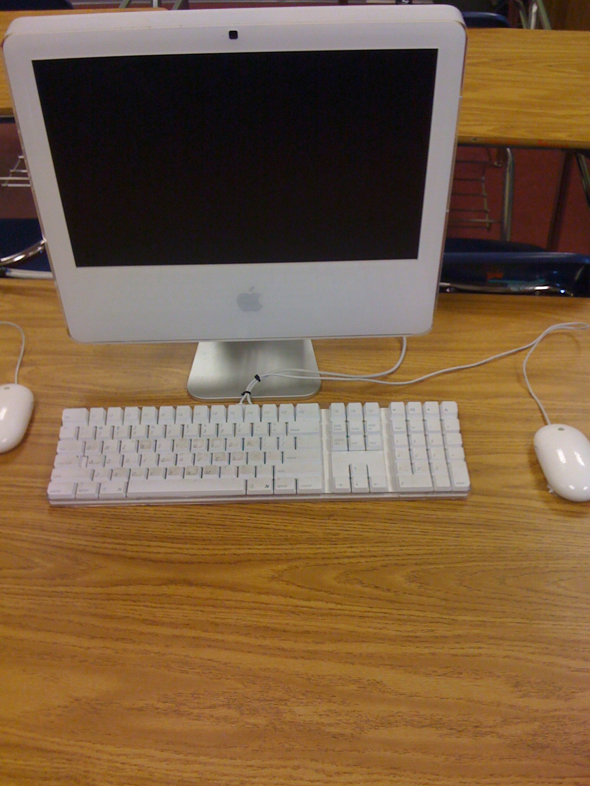 iMac G5.JPG
