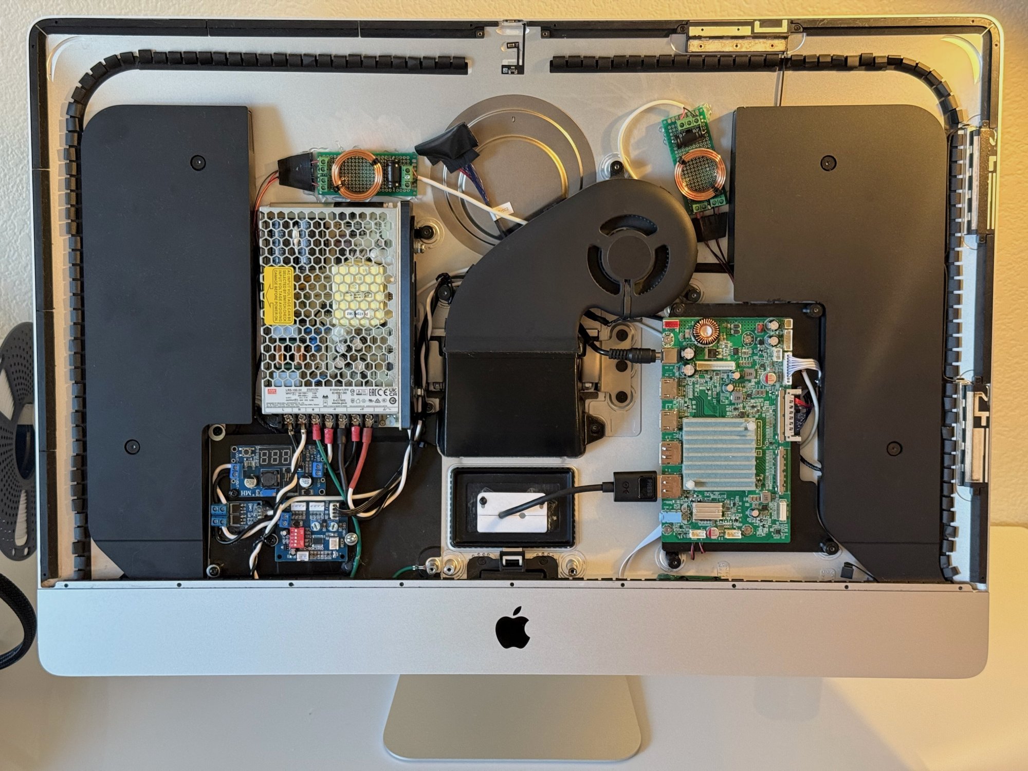 iMac5KMonitor-1.jpeg