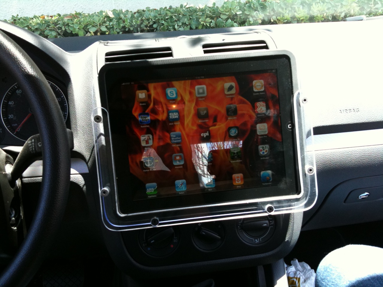 In Car iPad mount1.jpg