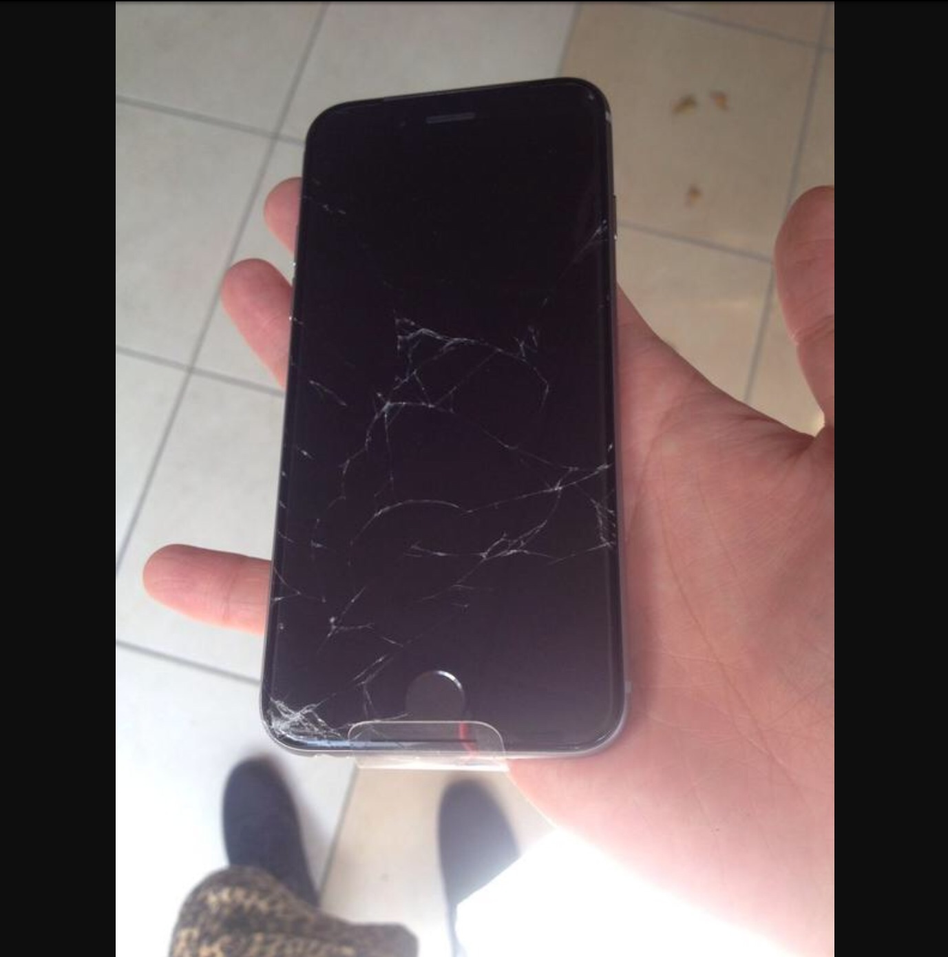 ip6broken.jpg