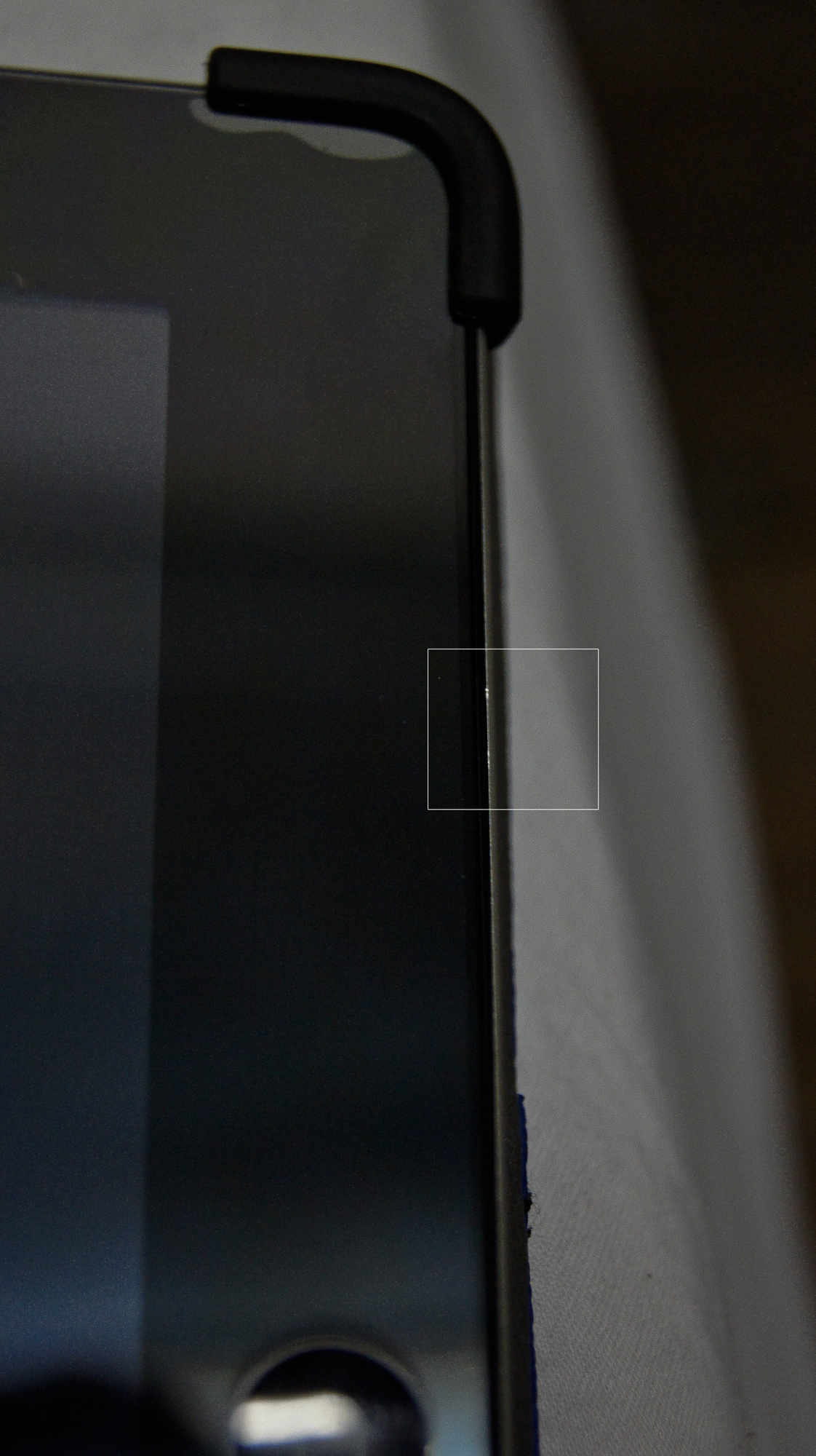 iPad-3rd-Gen-Defective-Wide-Shot.jpg