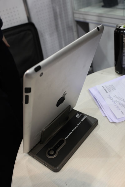 ipad2showf.jpg