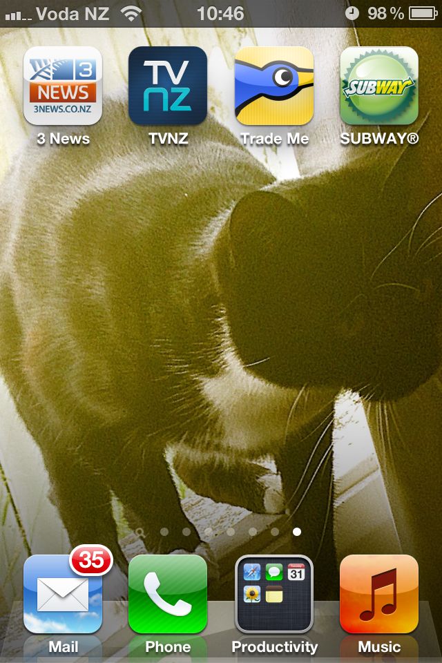 iphone 2.jpg