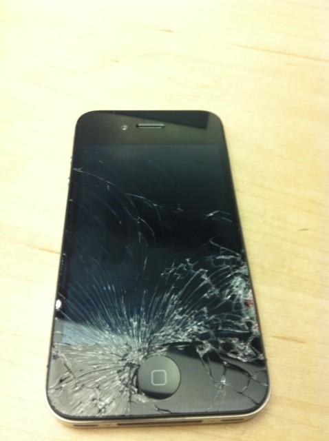 iphone 4.jpg