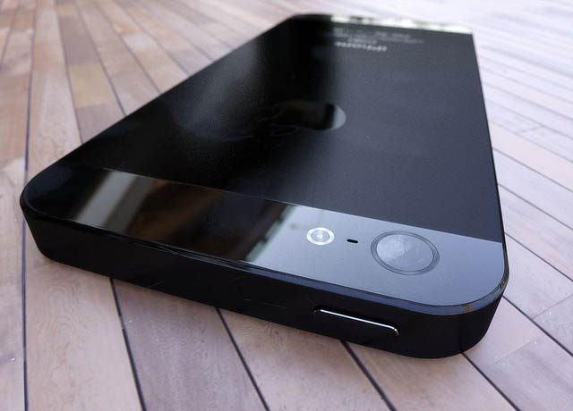 iphone-5-macup-01.jpg
