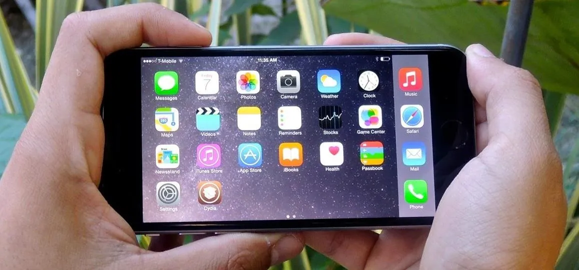 iPhone 6 home screen in landscape mode.webp
