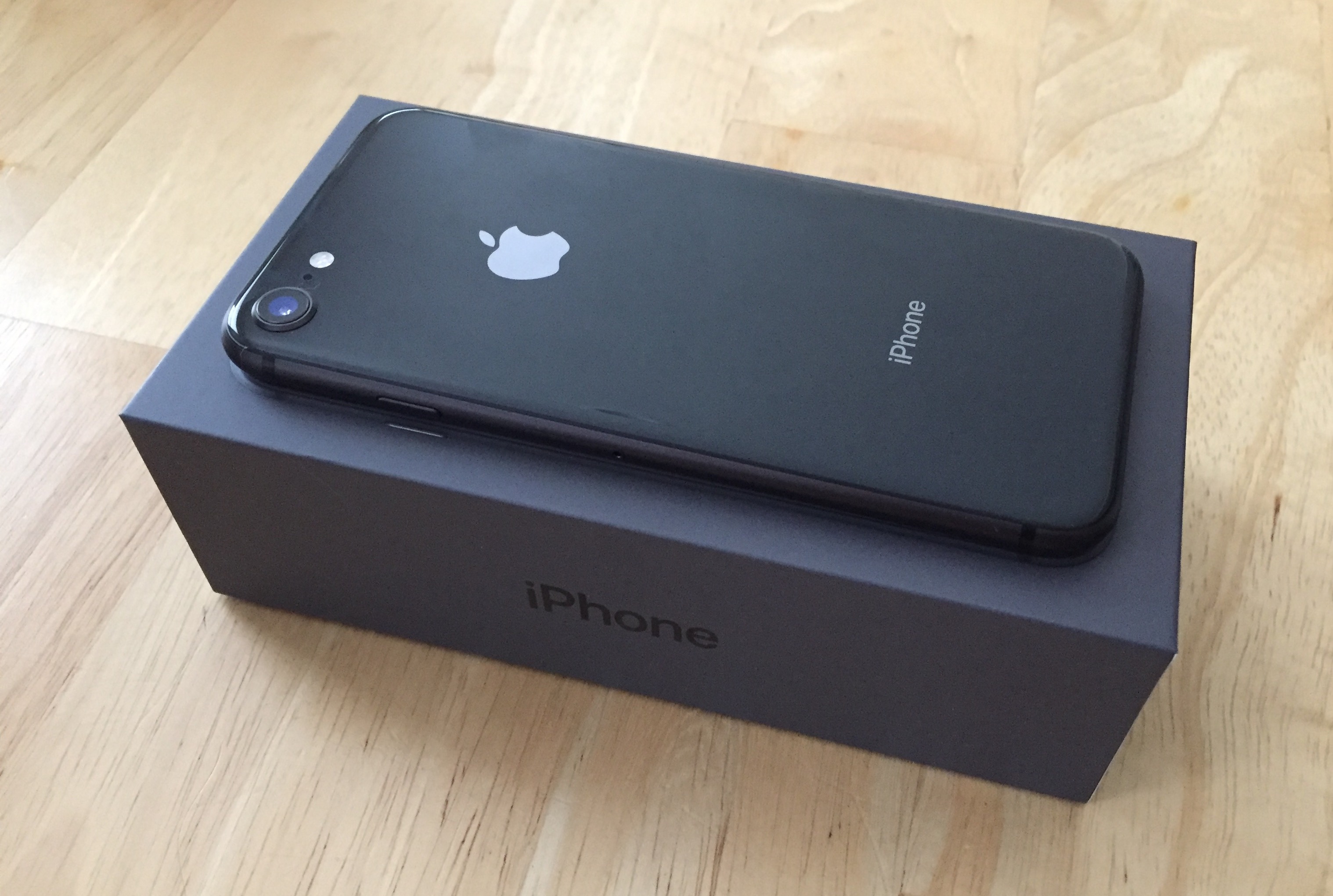 iPhone 8.JPG