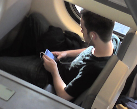 iphone-caltrain.jpg
