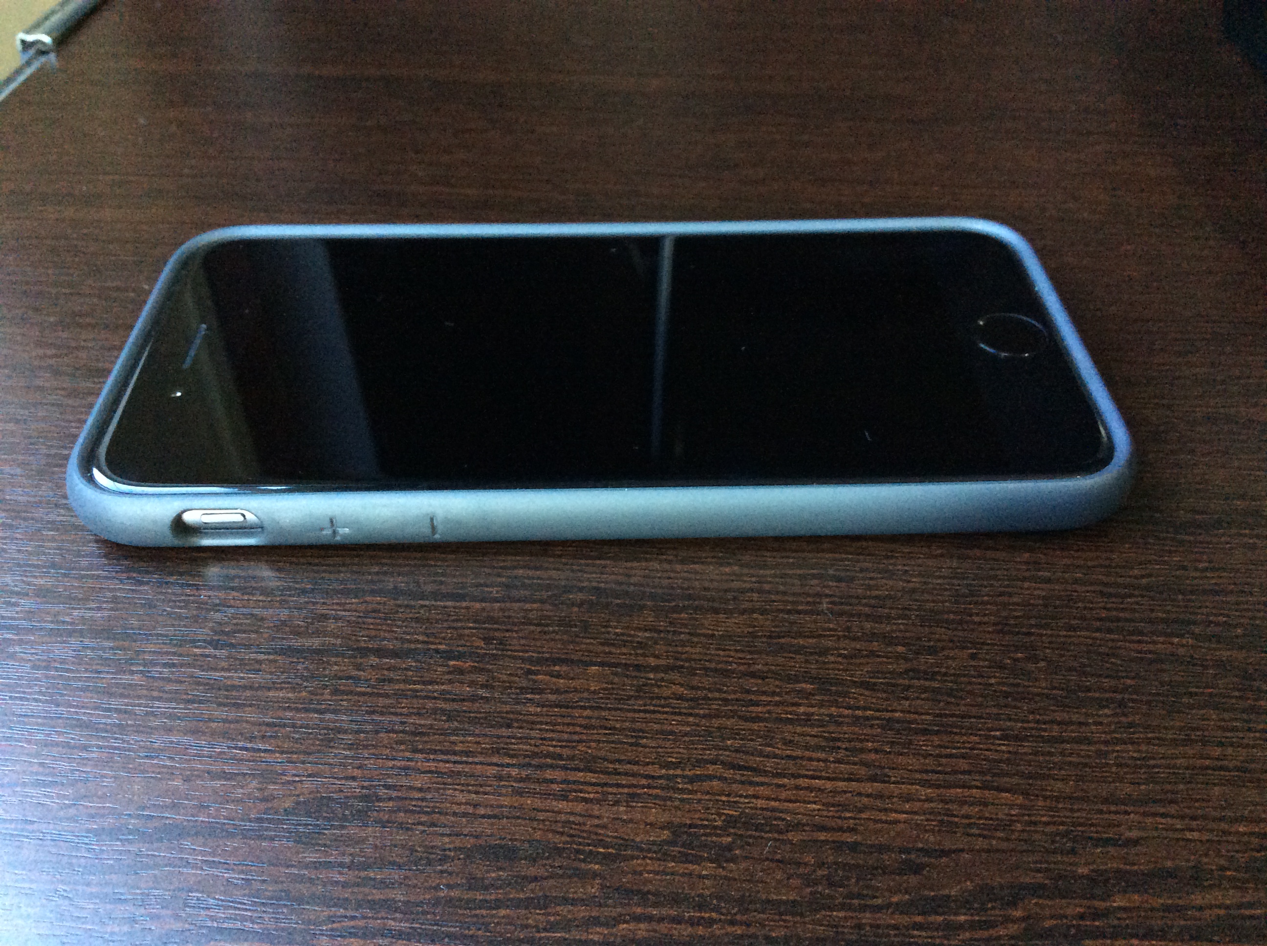 iphone spigen (3).JPG