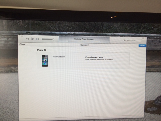 iphone1.jpg