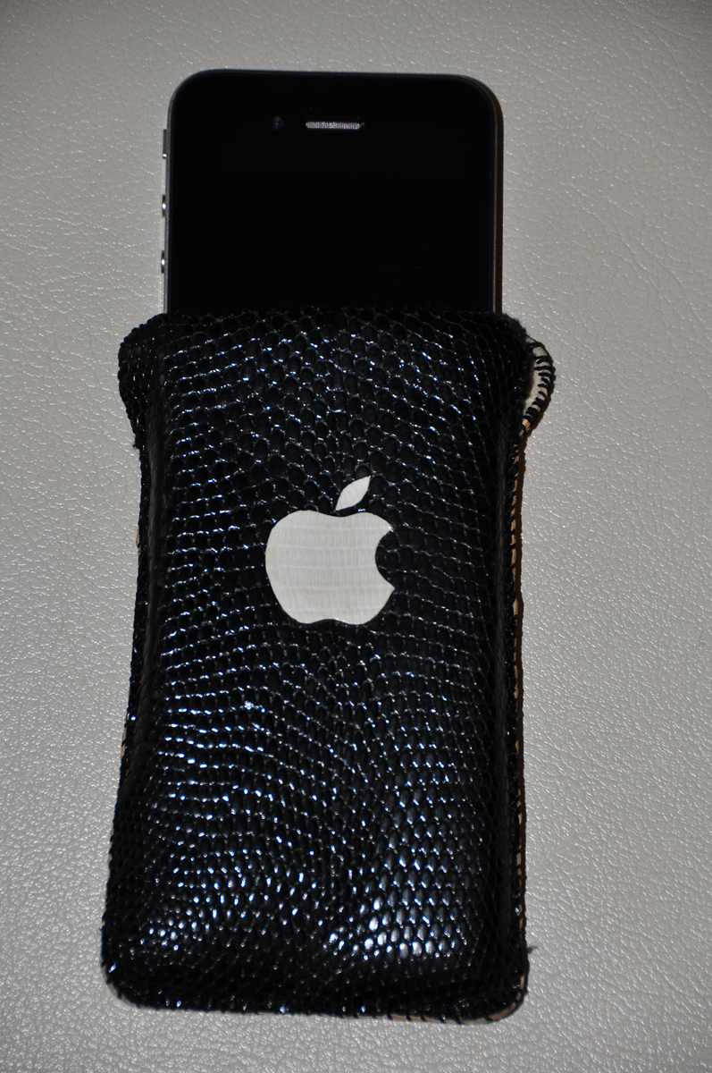 iPhone4case1.jpg