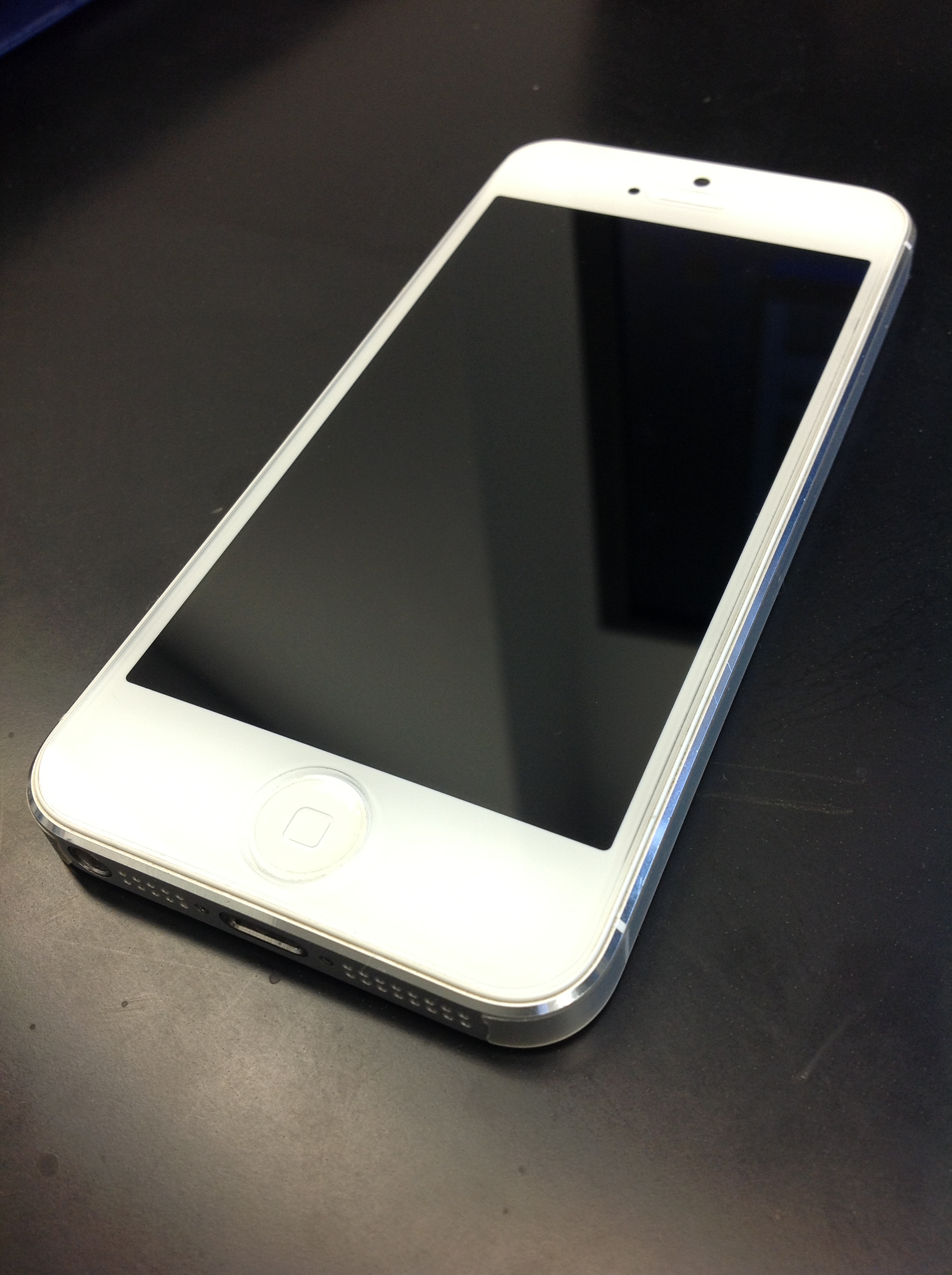 iphone5a.jpg