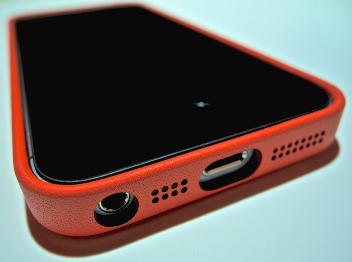 iPhone5sSpaceGreyOct2013.jpg