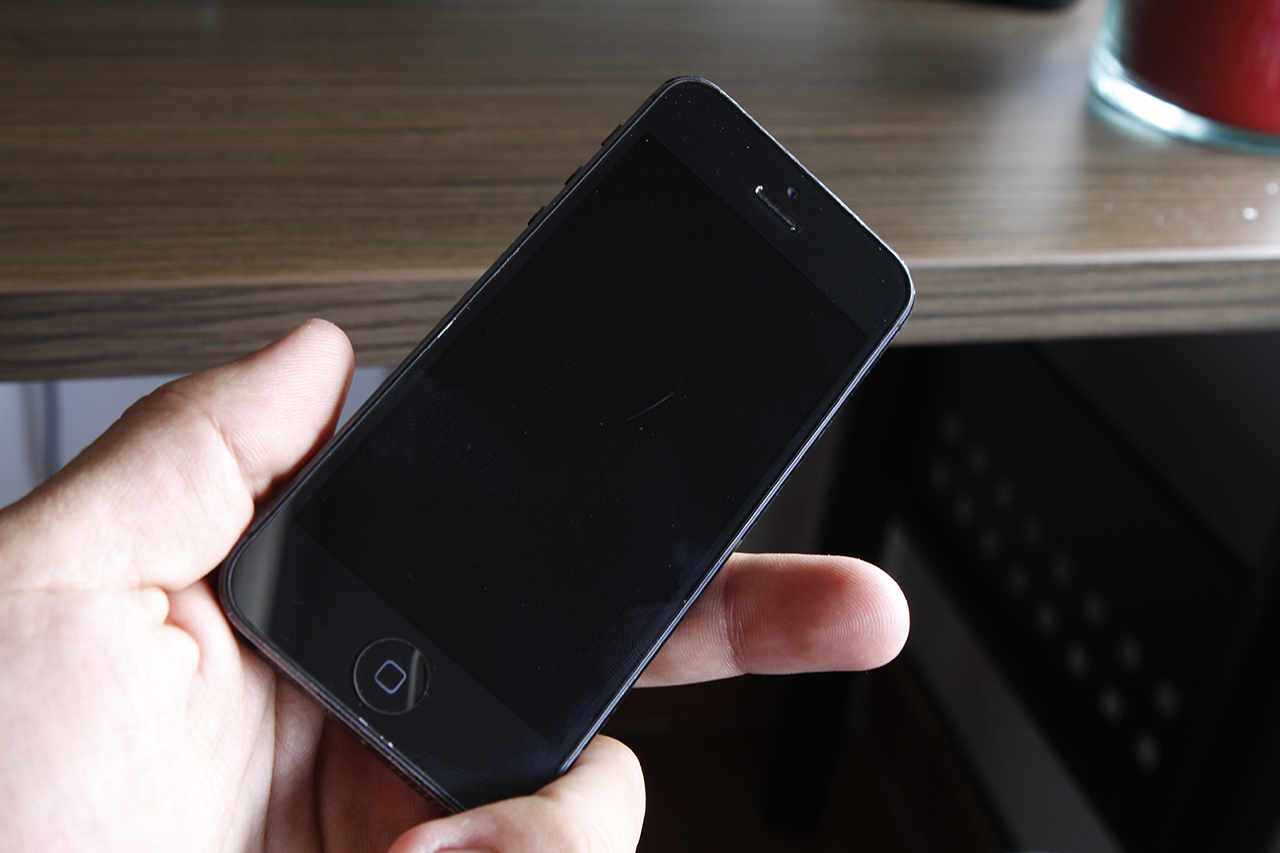 iPhone_front.jpg
