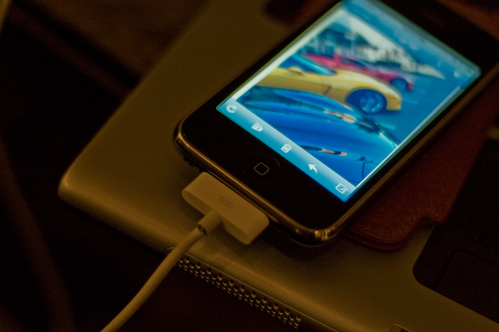 iphone_wire.jpg