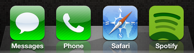 iPhoneDockJan2011.png
