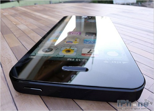 iphoneleak-120613-2.jpg