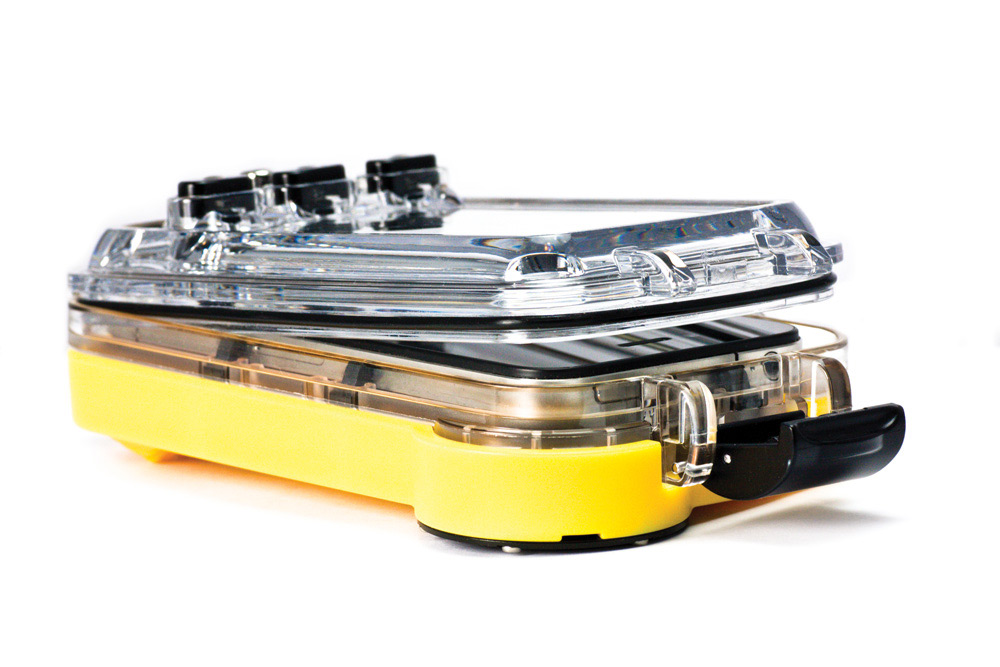 ipod-housing-lg-04.jpg