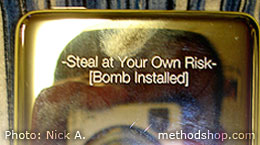 ipod-stealownrisk.jpg