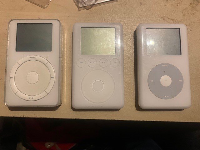 ipods.jpg