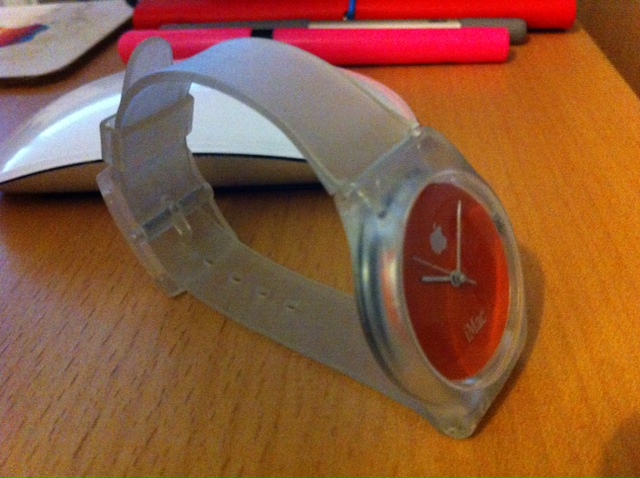 iWatchSide.JPG