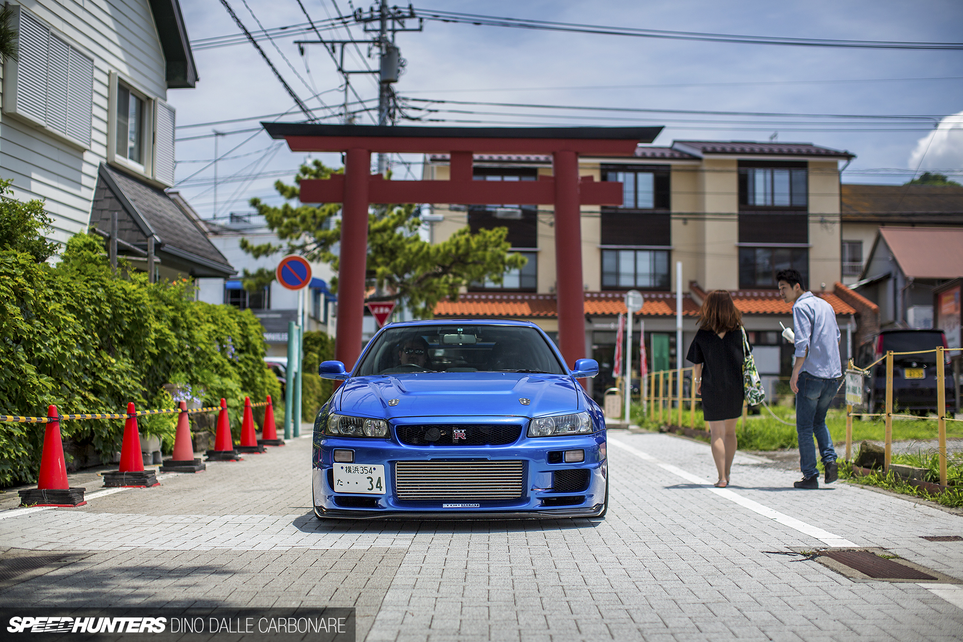 Kenneth-TS-GTR-02.jpg