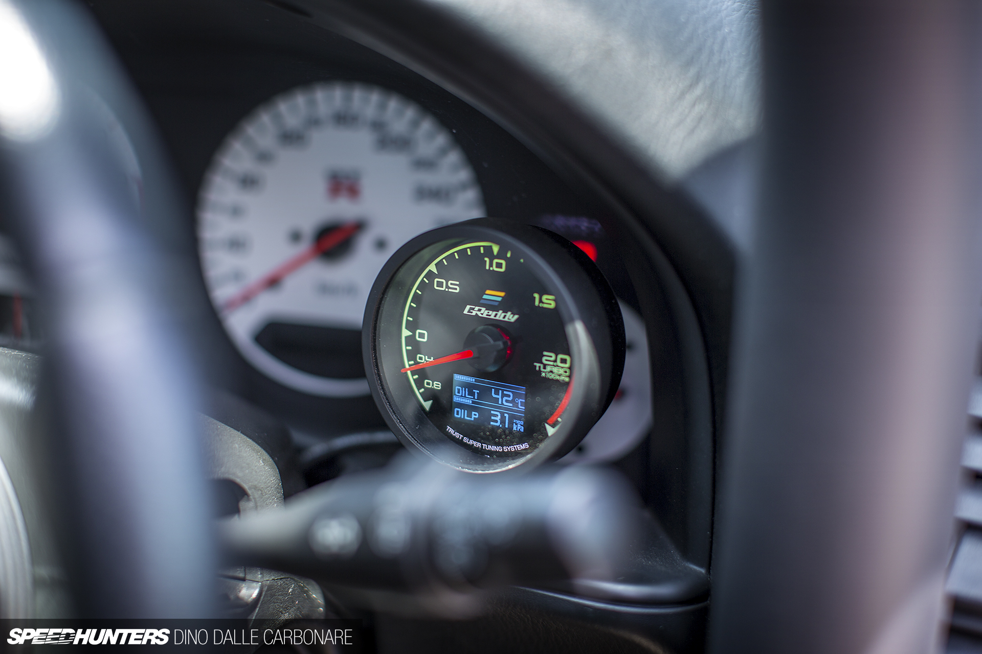 Kenneth-TS-GTR-19.jpg