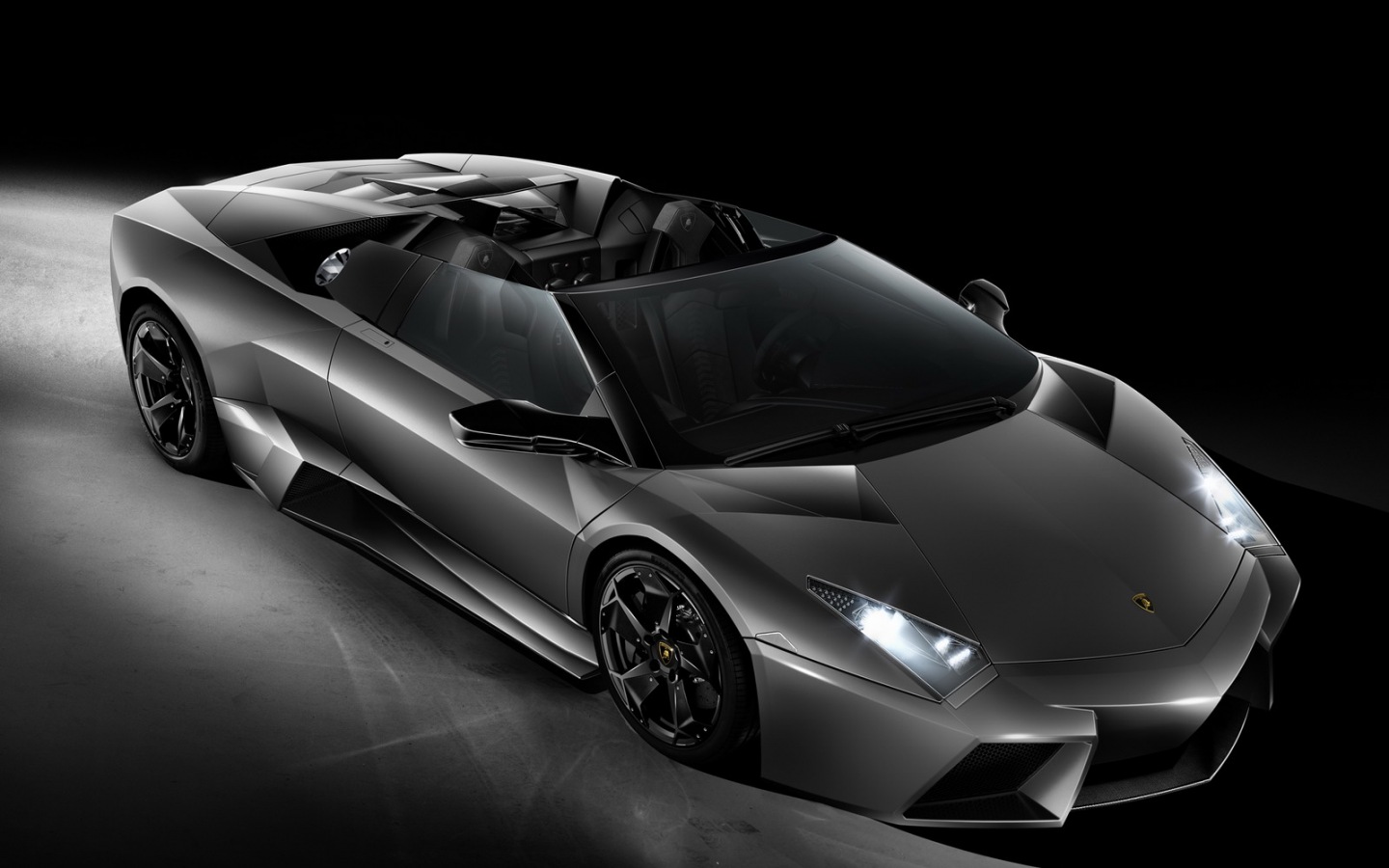 lamborghini-reventon-roadster-07.jpg