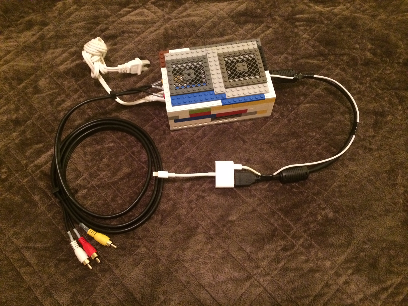 Lego Powered Lightning to RCA Converter.jpeg