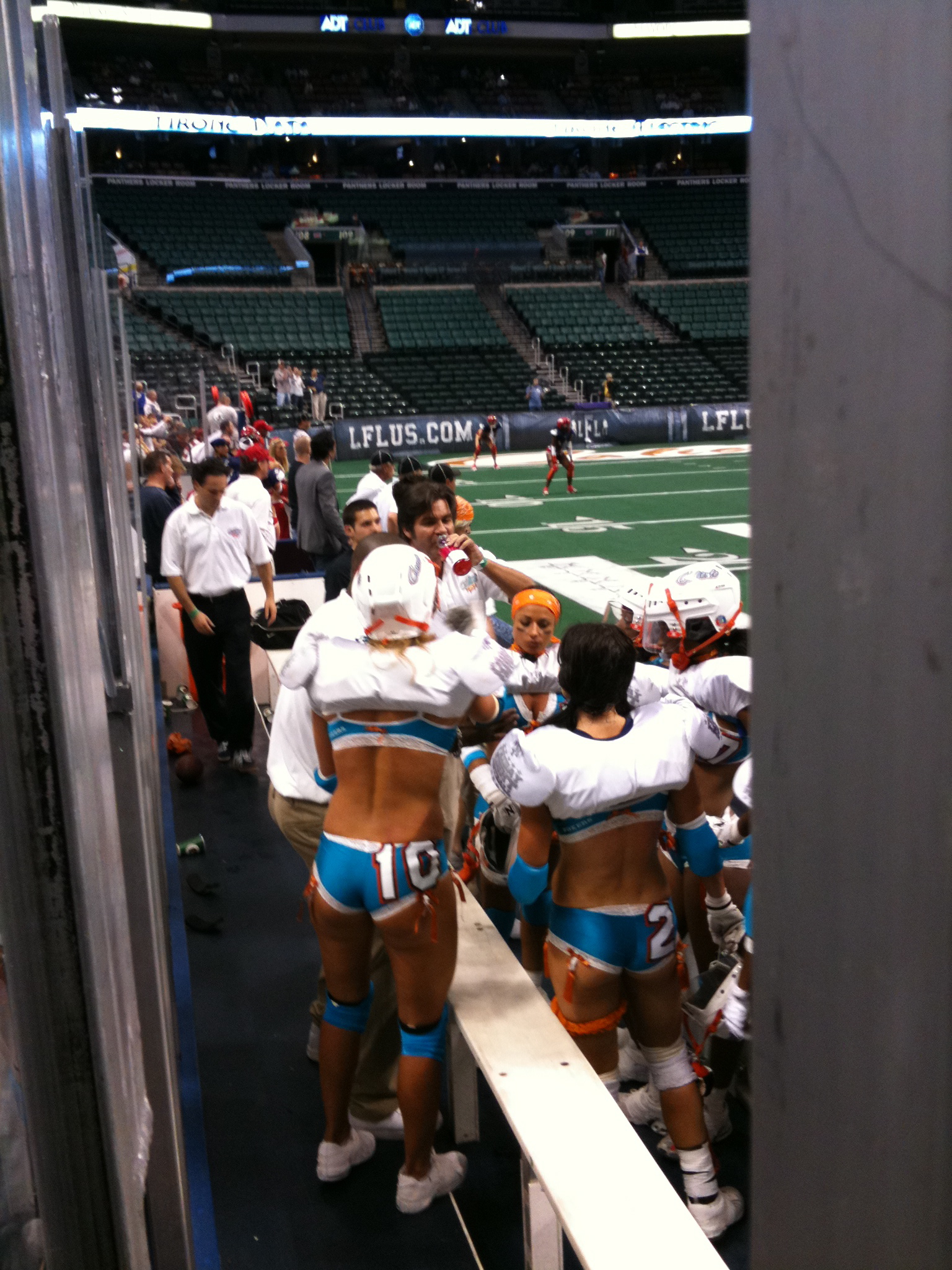 lfl sideline 11132009.JPG