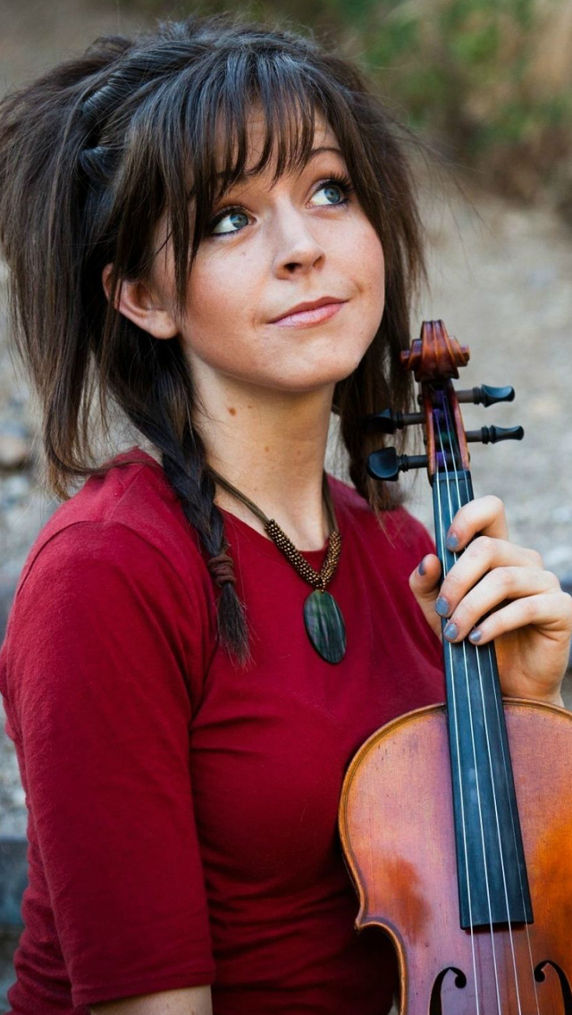 Lindsey.jpg