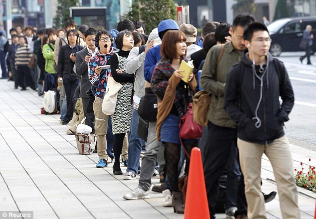 long line.jpg