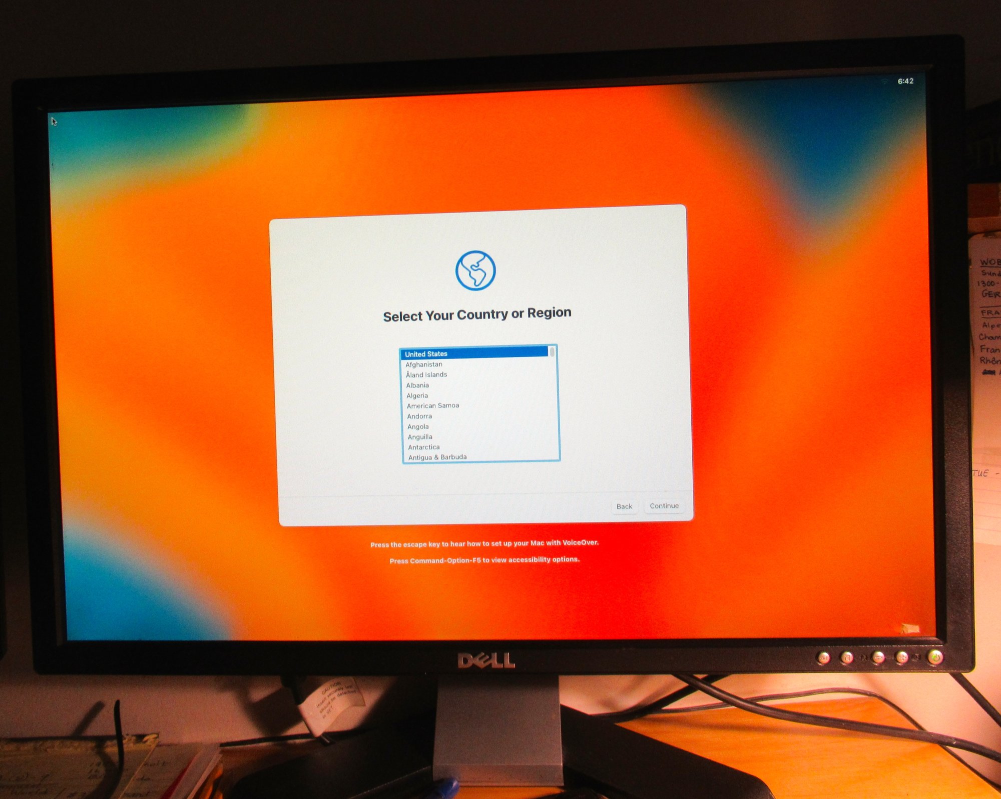 Mac Mini display #1.JPG