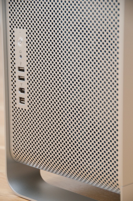 Mac Pro  14.jpg
