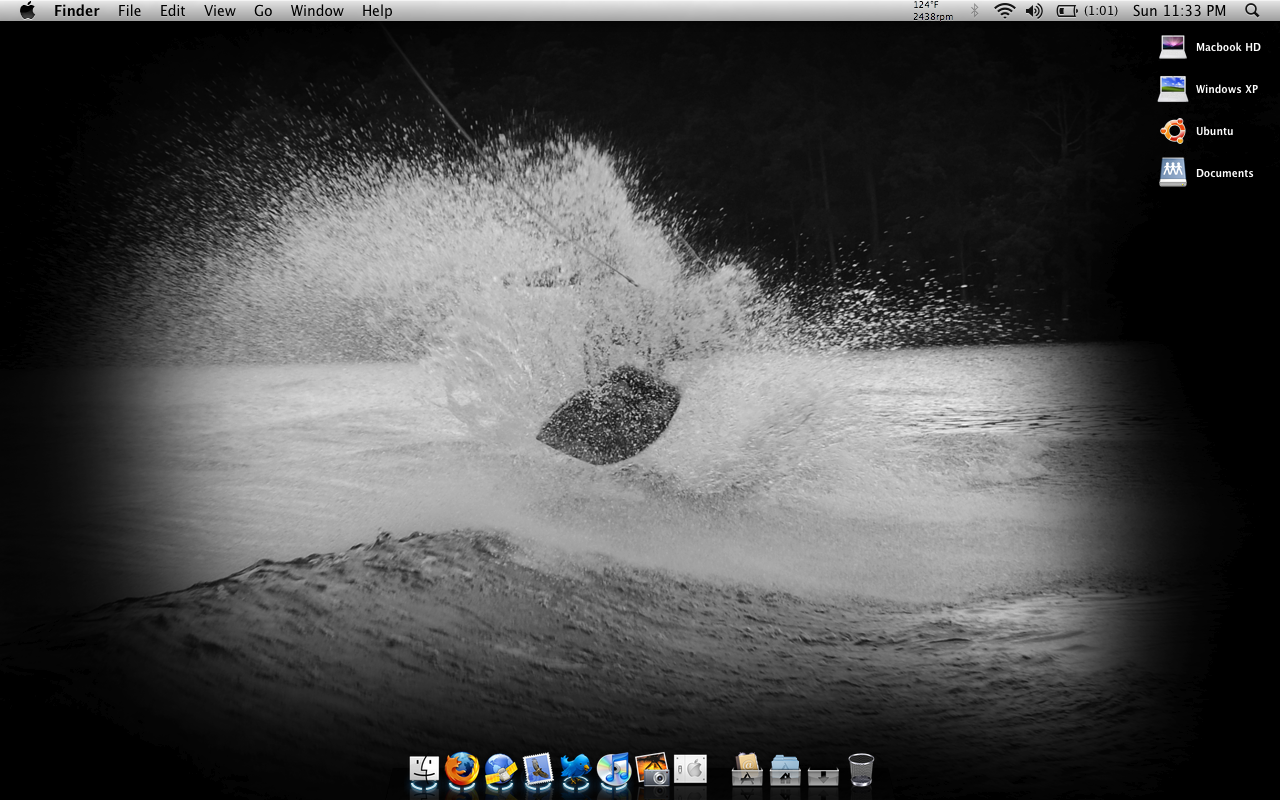 MacBook Desktop.png