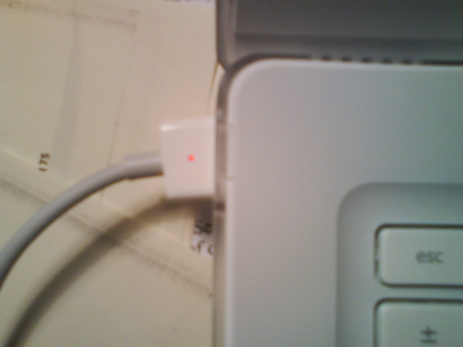 macbook.JPG