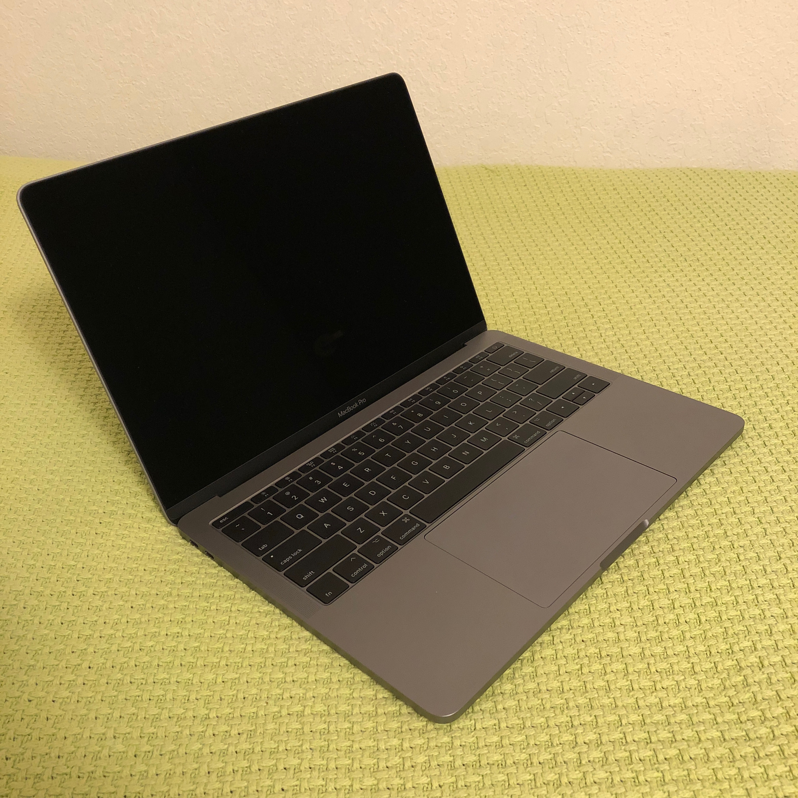 MacBook Pro.jpeg