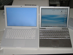 MacBook vs PBook.jpg