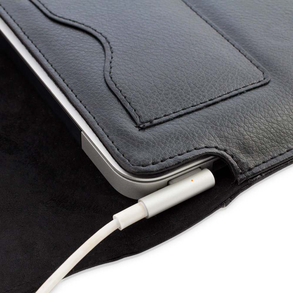 MacBook-Wallet-Blk-Charger.jpg
