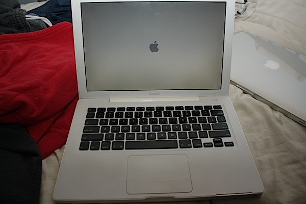 macbook01.jpg