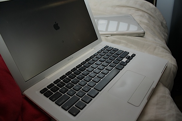 macbook02.jpg
