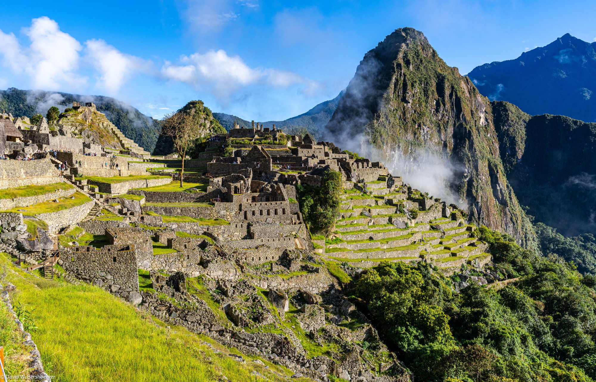 Machu Picchu.jpg