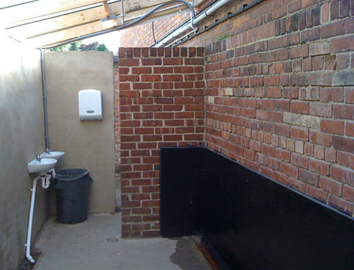 Meff-Park-Away-Changing-Rooms.jpg