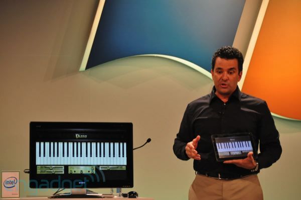 microsoft-computex0063[1].jpg