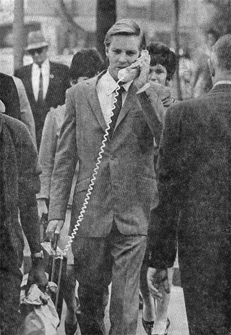 MobilePhone1967.jpg